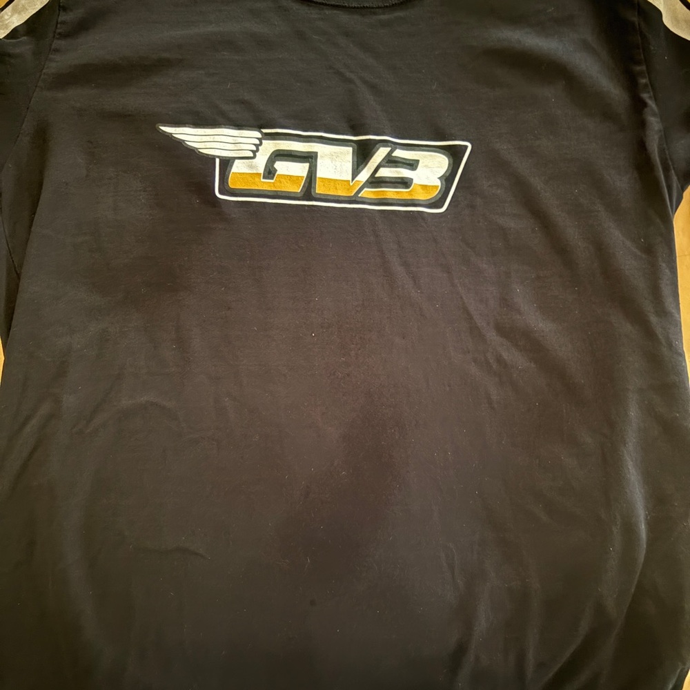Authentic black Givenchy T-shirt with winged GV3 logo